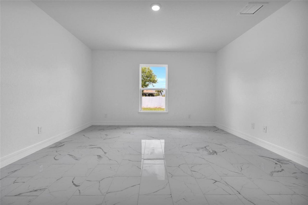 1808 NE 44th Street , Cape Coral, FL 33909 Photo