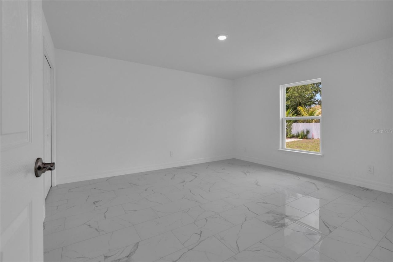 1808 NE 44th Street , Cape Coral, FL 33909 Photo