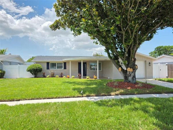 5752 LANATE AVENUE , NEW PORT RICHEY, FL 34652