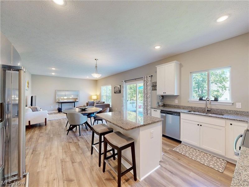 1223 Selena Grove, Green, OH 44685 Photo 10