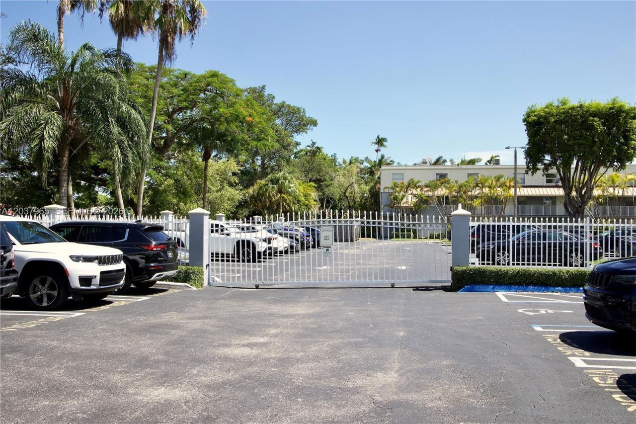 4600 SW 67th Ave , Unit 127, Miami, FL 33155 Photo