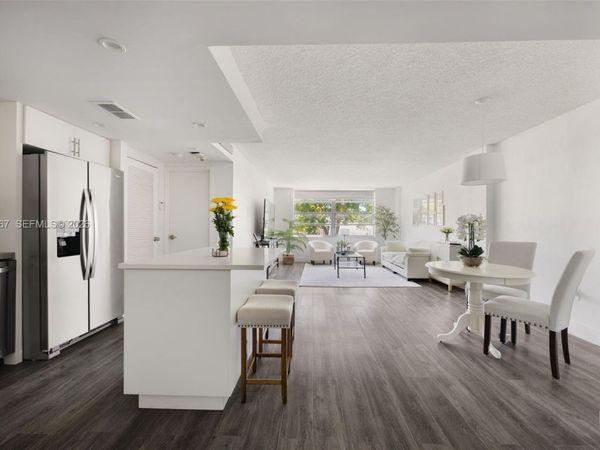 150 SE 25th Rd , Unit 2J, Miami, FL 33129