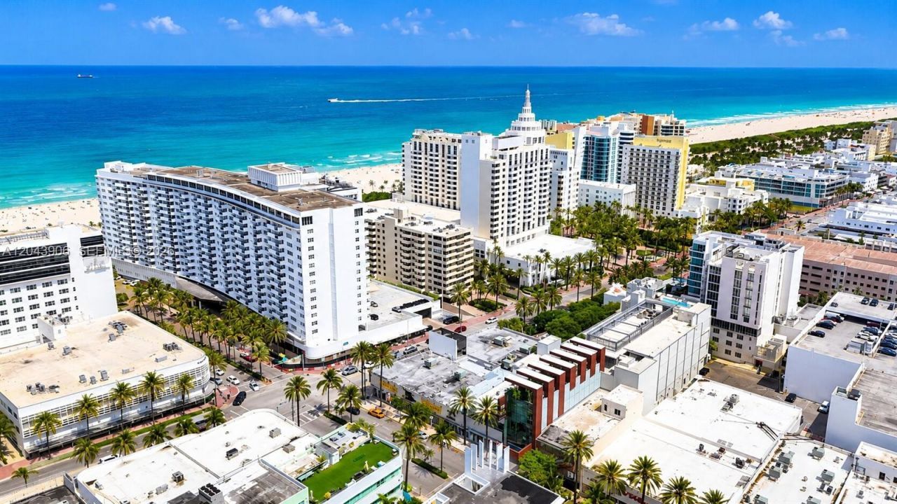1623 Collins Ave , Unit 415, Miami Beach, FL 33139 Photo