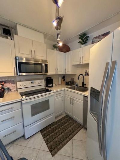 1967 S Ocean Blvd , Unit 315-C, Lauderdale by the Sea, FL 33062 Photo