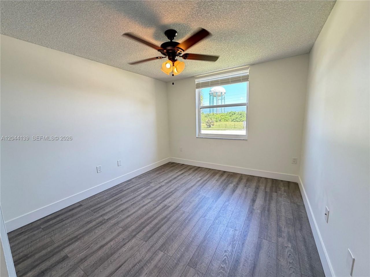 2711 Ocean Club Blvd , Unit 203, Hollywood, FL 33019 Photo