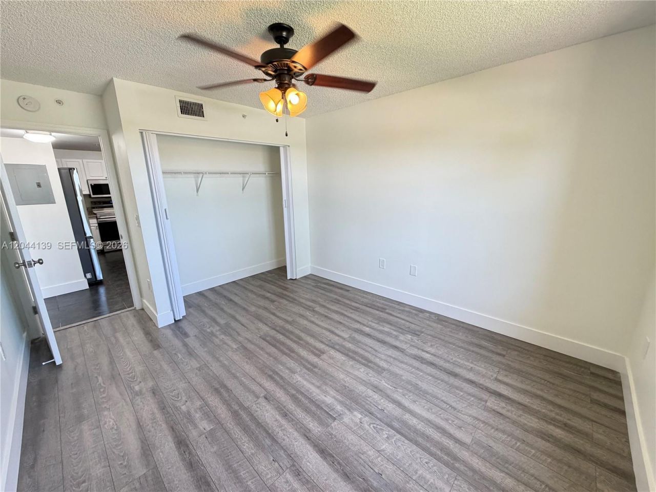 2711 Ocean Club Blvd , Unit 203, Hollywood, FL 33019 Photo