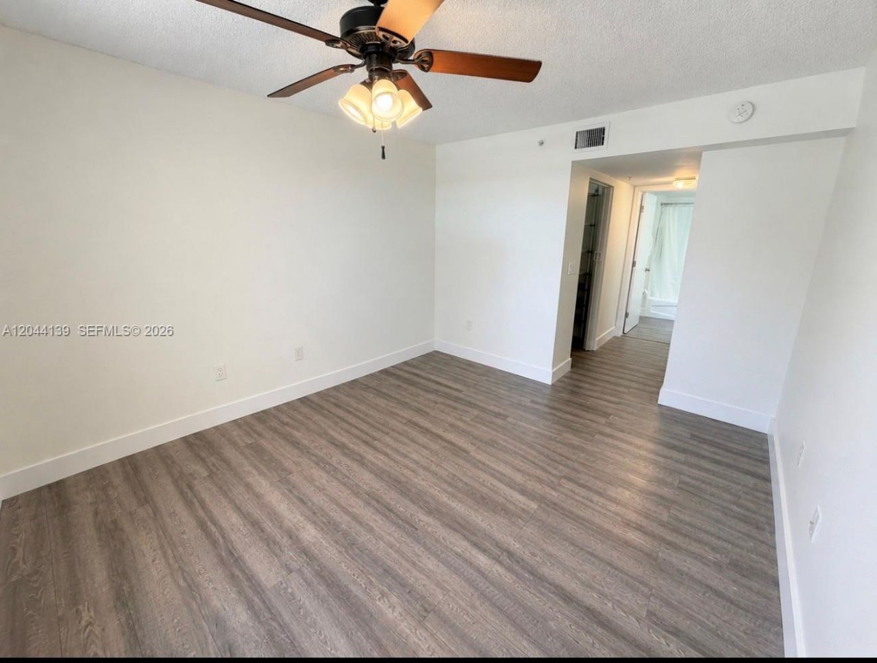 2711 Ocean Club Blvd , Unit 203, Hollywood, FL 33019 Photo