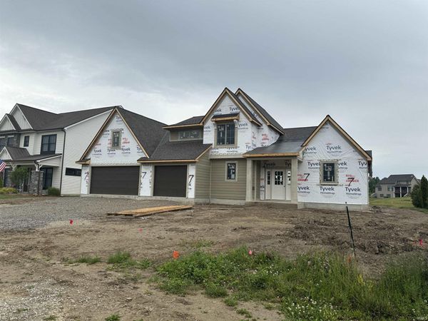 18037 Tullymore Lane, Leo, IN 46765