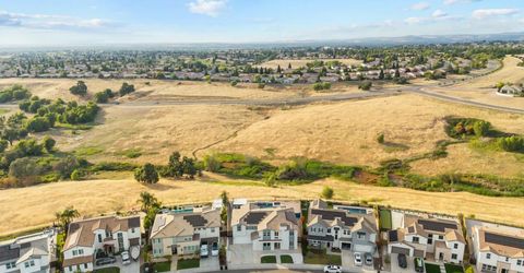 3090 Anastasia Way, Lincoln, CA 95648 Photo