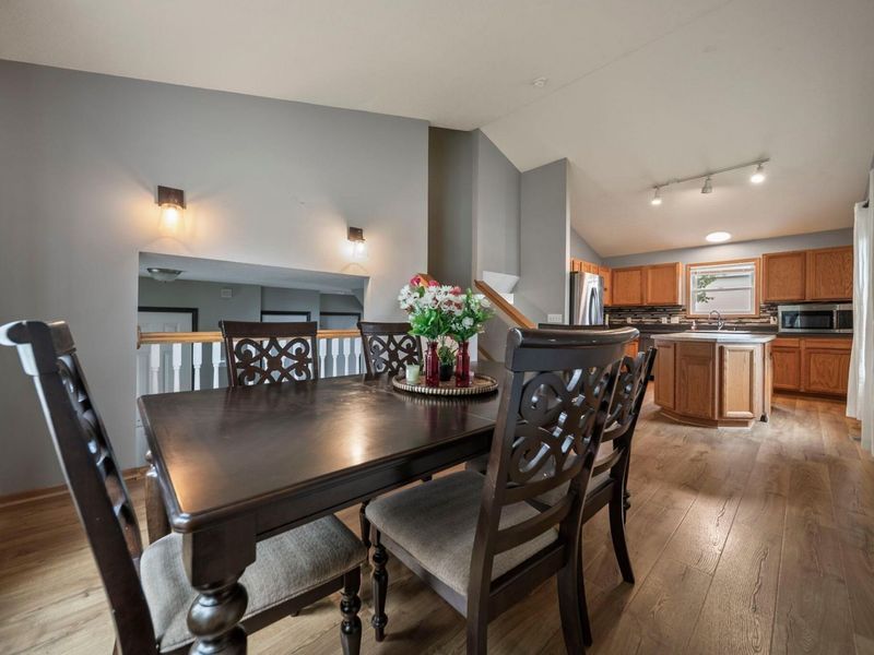 800 Bent Oak Drive, Blacklick, OH 43004 Photo 8
