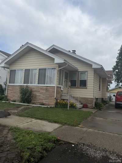 374 Woodworth Street, Marine City, MI 48039 Main Photo