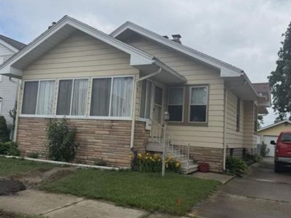 374 Woodworth Street, Marine City, MI 48039