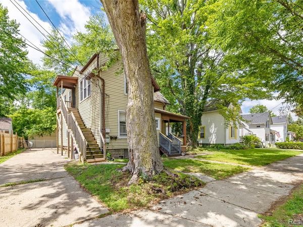 242 Crocker Boulevard , Mt. Clemens, MI 48043