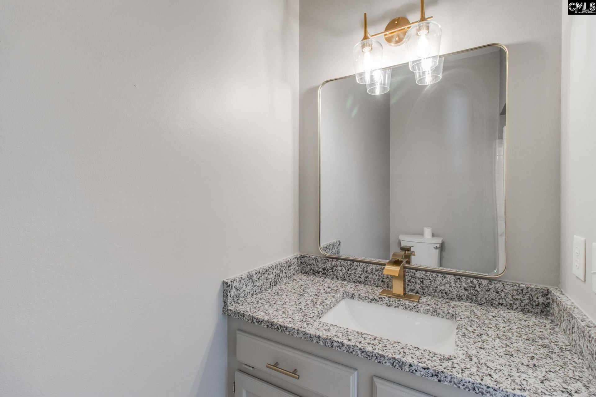 3 Foxfield Lane Photo 19