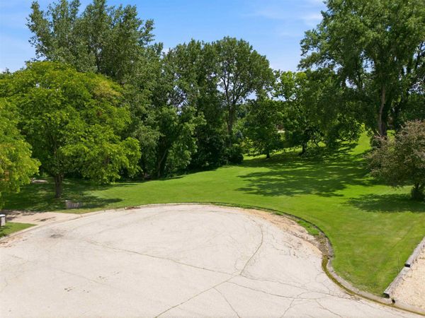 Lot 1 Timber View Court, Dubuque, IA 52001