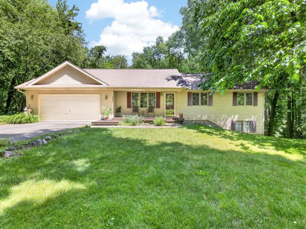 7750 N 32nd Street, Richland, MI 49083