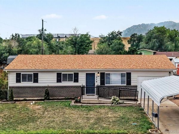 1076 Maxwell Street , Colorado Springs, CO 80906
