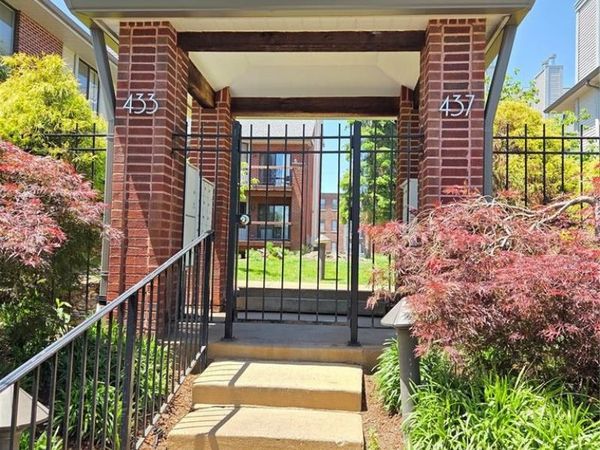 433 Clara Avenue, St Louis, MO 63112