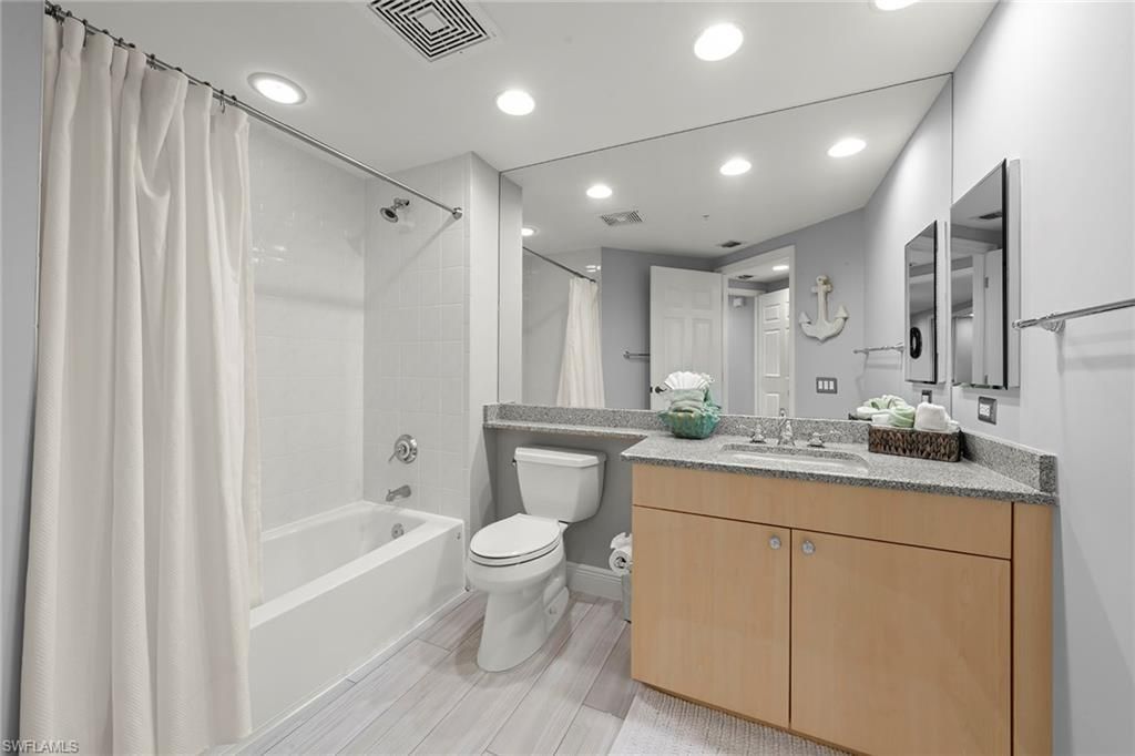 23650 Via Veneto Blvd W, Unit 802, Bonita Springs, FL 34134 Photo