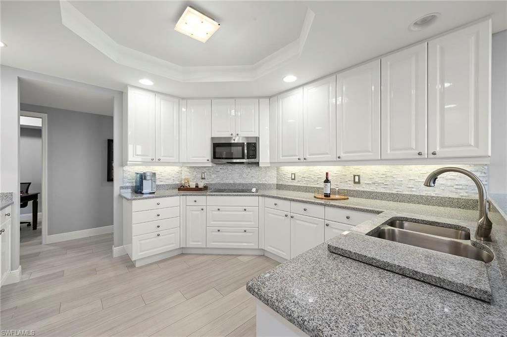 23650 Via Veneto Blvd W, Unit 802, Bonita Springs, FL 34134 Photo