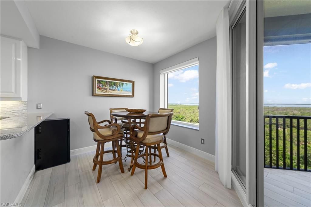 23650 Via Veneto Blvd W, Unit 802, Bonita Springs, FL 34134 Photo
