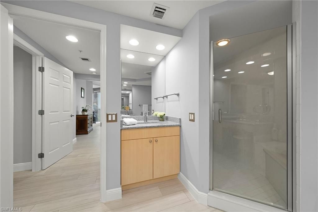 23650 Via Veneto Blvd W, Unit 802, Bonita Springs, FL 34134 Photo