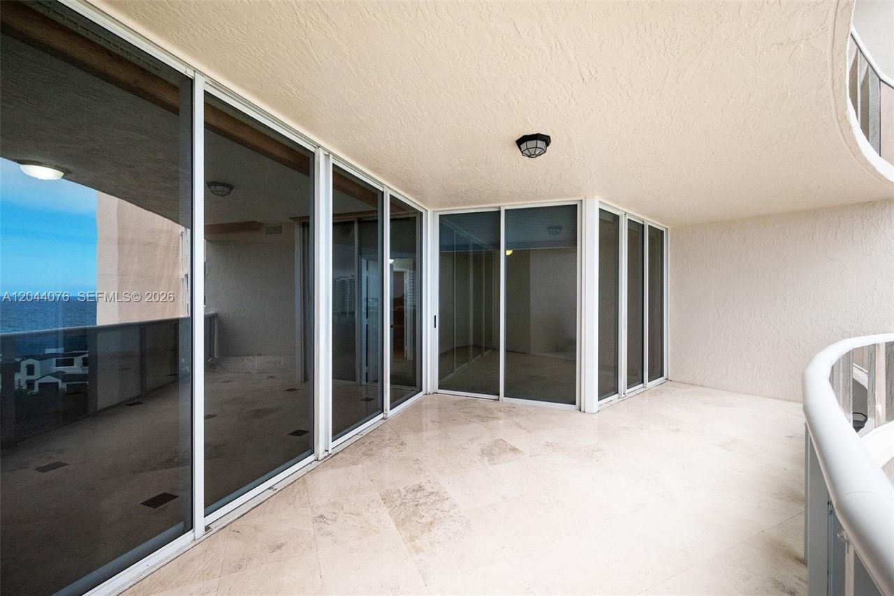 3100 N Ocean Blvd , Unit 1004, Fort Lauderdale, FL 33308 Photo