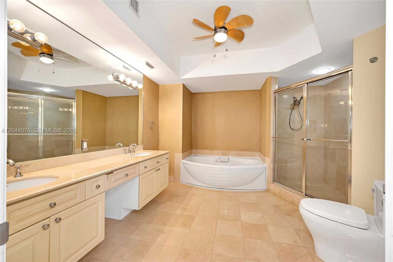 3100 N Ocean Blvd , Unit 1004, Fort Lauderdale, FL 33308 Photo