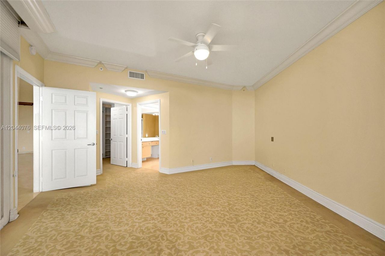 3100 N Ocean Blvd , Unit 1004, Fort Lauderdale, FL 33308 Photo