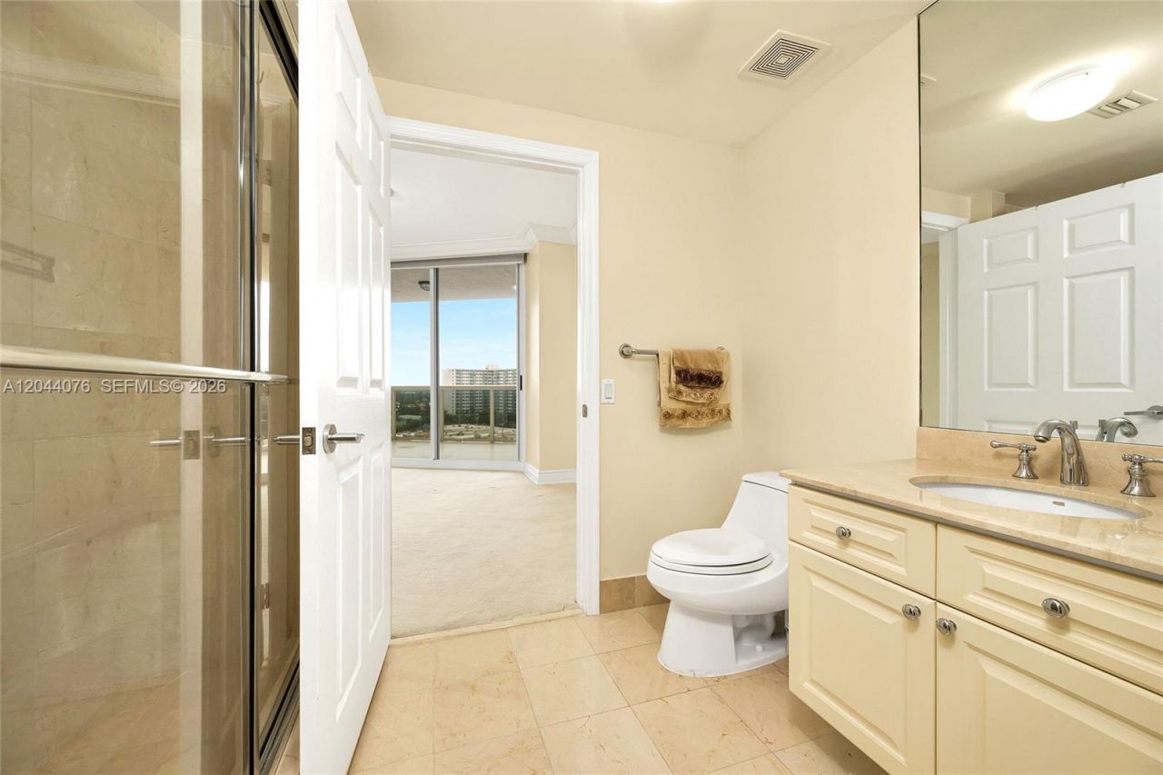 3100 N Ocean Blvd , Unit 1004, Fort Lauderdale, FL 33308 Photo