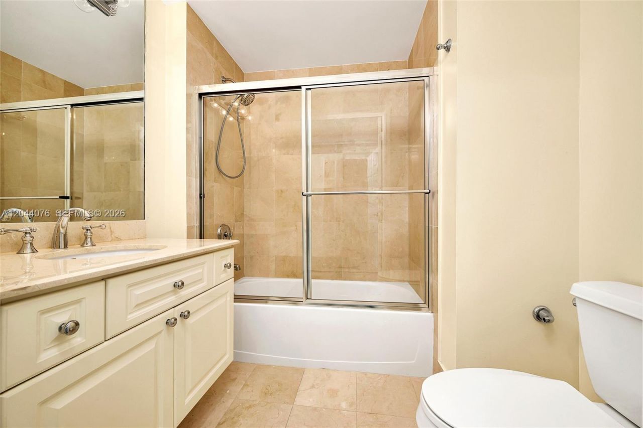 3100 N Ocean Blvd , Unit 1004, Fort Lauderdale, FL 33308 Photo