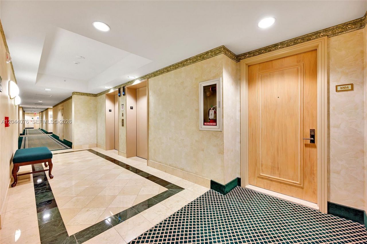 3100 N Ocean Blvd , Unit 1004, Fort Lauderdale, FL 33308 Photo