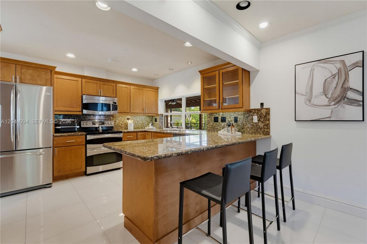 18250 SW 88th Pl , Palmetto Bay, FL 33157 Photo