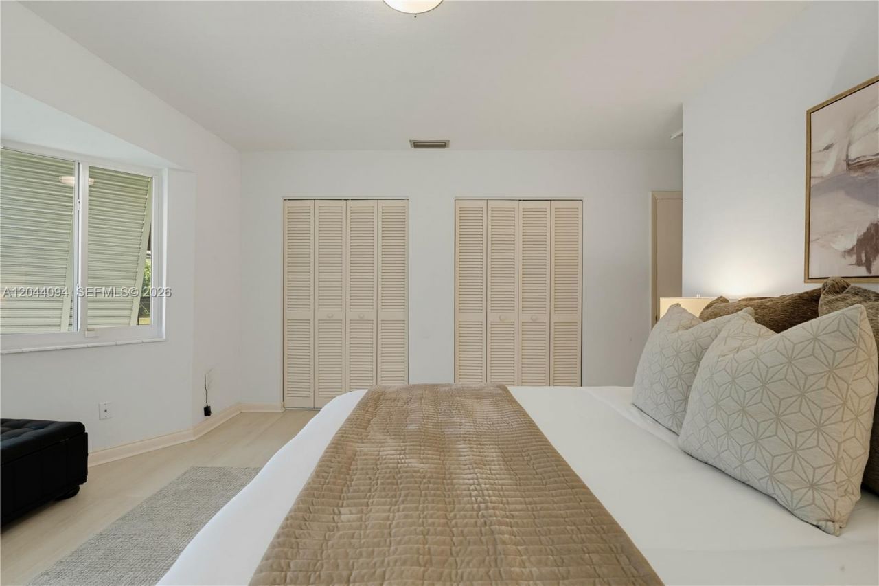 18250 SW 88th Pl , Palmetto Bay, FL 33157 Photo