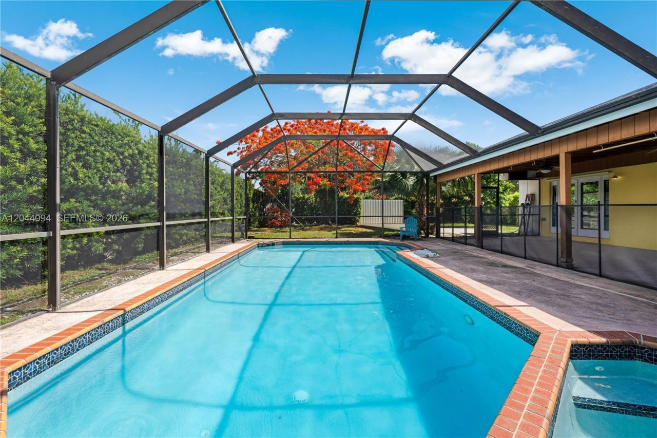18250 SW 88th Pl , Palmetto Bay, FL 33157 Photo