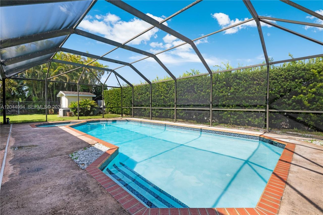 18250 SW 88th Pl , Palmetto Bay, FL 33157 Photo