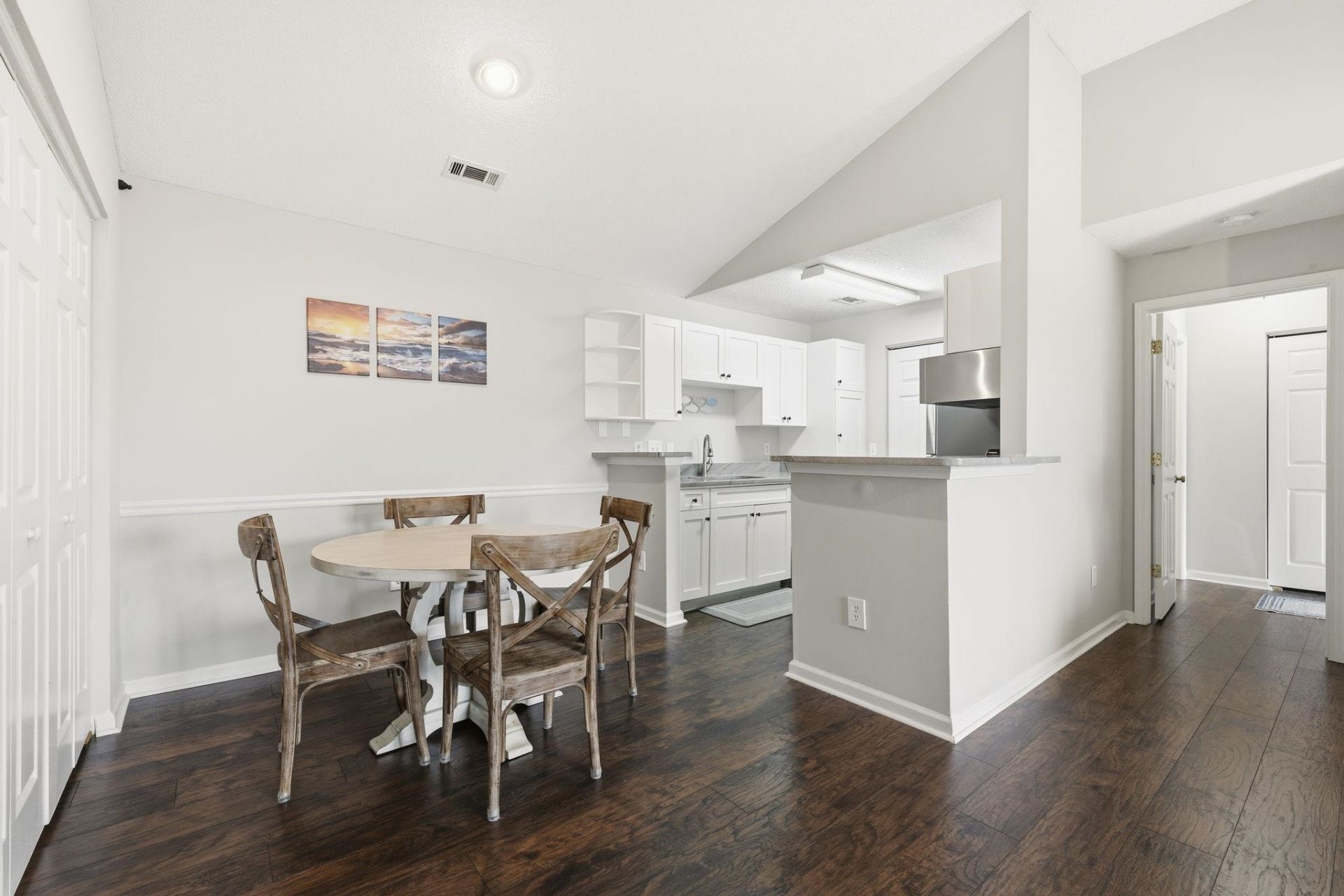 3761 Citation Way Photo 9