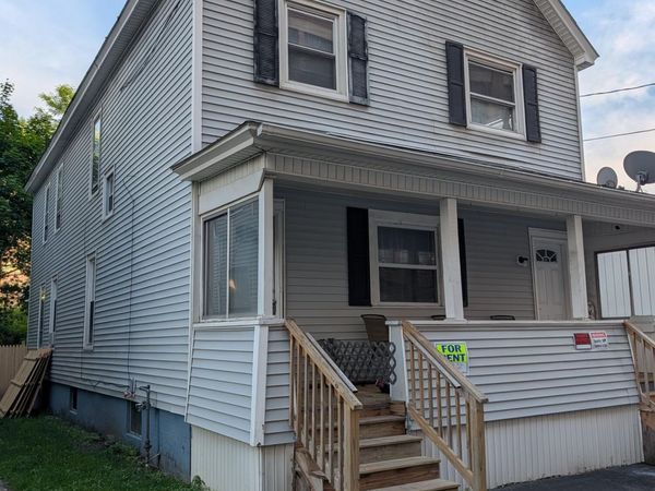 17-19 Brookside Avenue, Unit Upstairs, Amsterdam, NY 12010