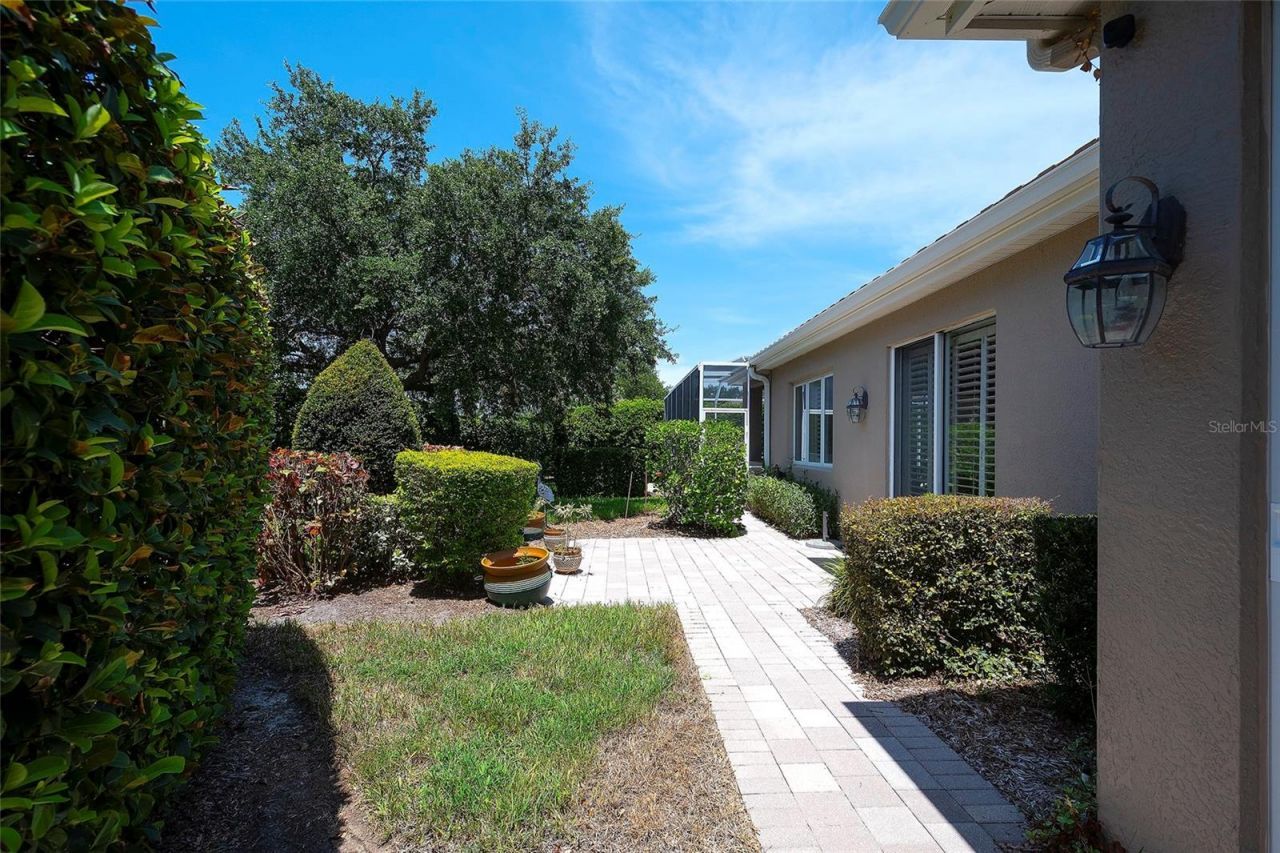 9735 53rd Dr E , Bradenton, FL 34211 Photo