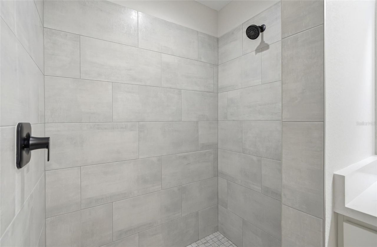 16335 Force Road , Weeki Wachee, FL 34614 Photo
