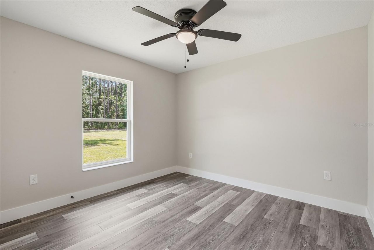 16335 Force Road , Weeki Wachee, FL 34614 Photo