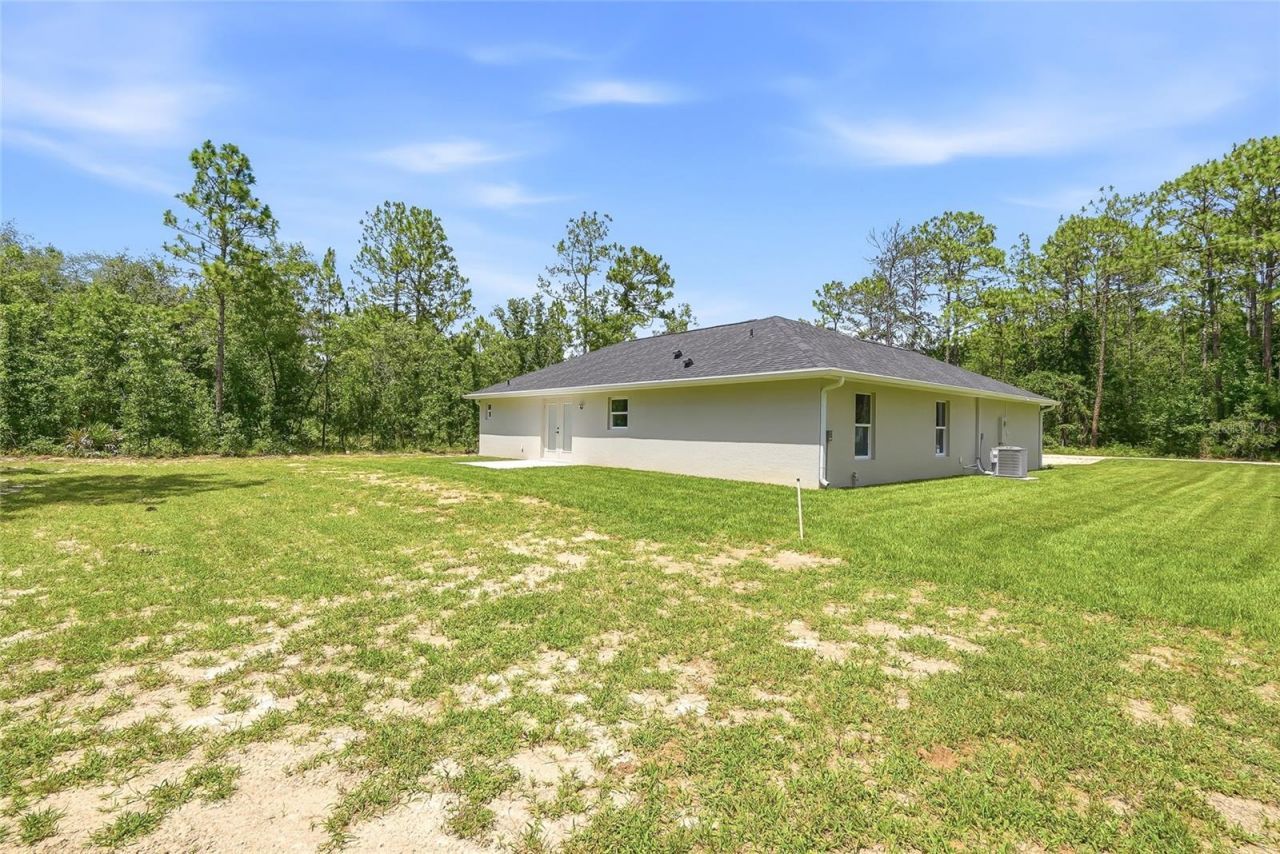 16335 Force Road , Weeki Wachee, FL 34614 Photo