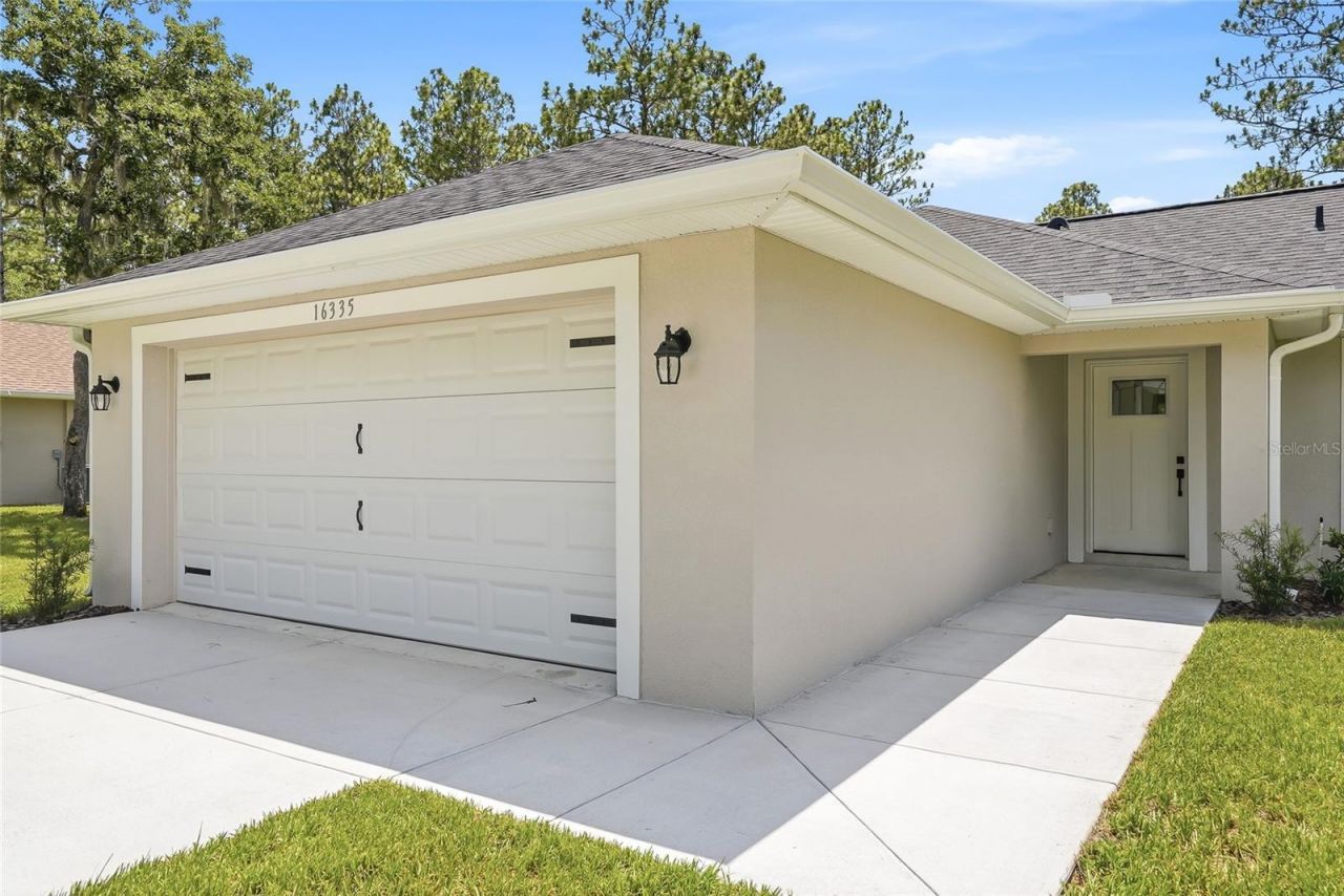 16335 Force Road , Weeki Wachee, FL 34614 Photo