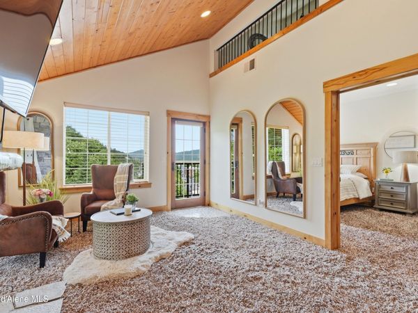 308 Ohio AVE, Unit # 402, Kellogg, ID 83837
