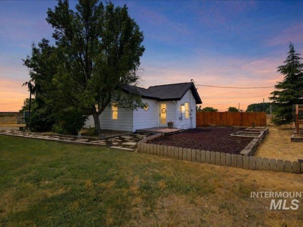 7519 E Locust Ln, Nampa, ID 83687