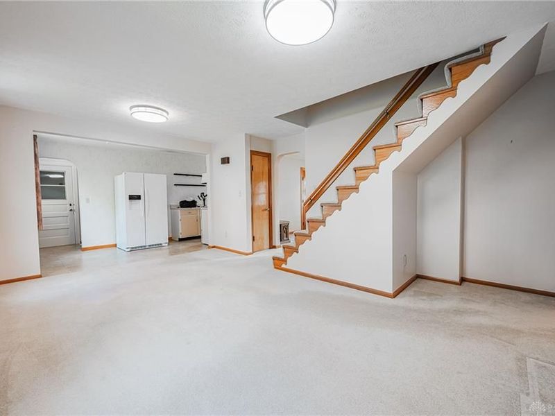 338 Armand Drive, Troy, OH 45373 Photo 6