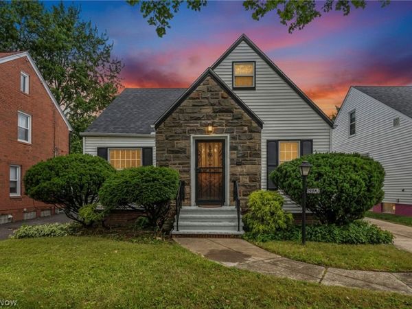 15907 Walden Avenue , Cleveland, OH 44128