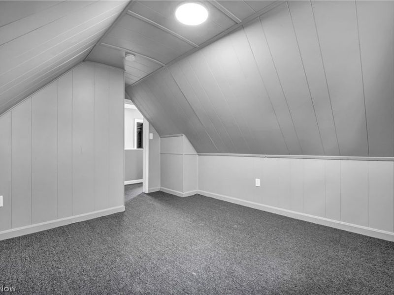 15907 Walden Avenue, Cleveland, OH 44128 Photo 27