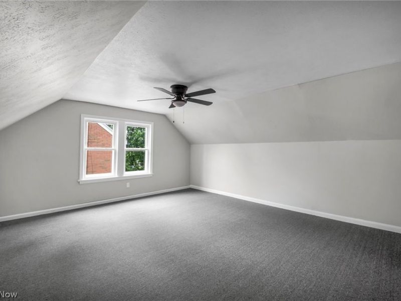 15907 Walden Avenue, Cleveland, OH 44128 Photo 32