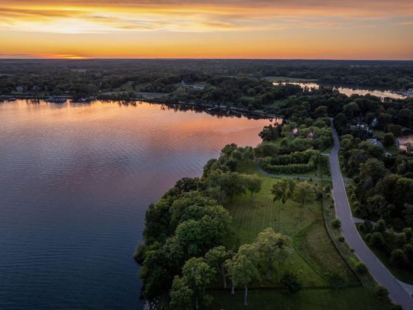 1415 Bracketts Point Road, Orono, MN 55391